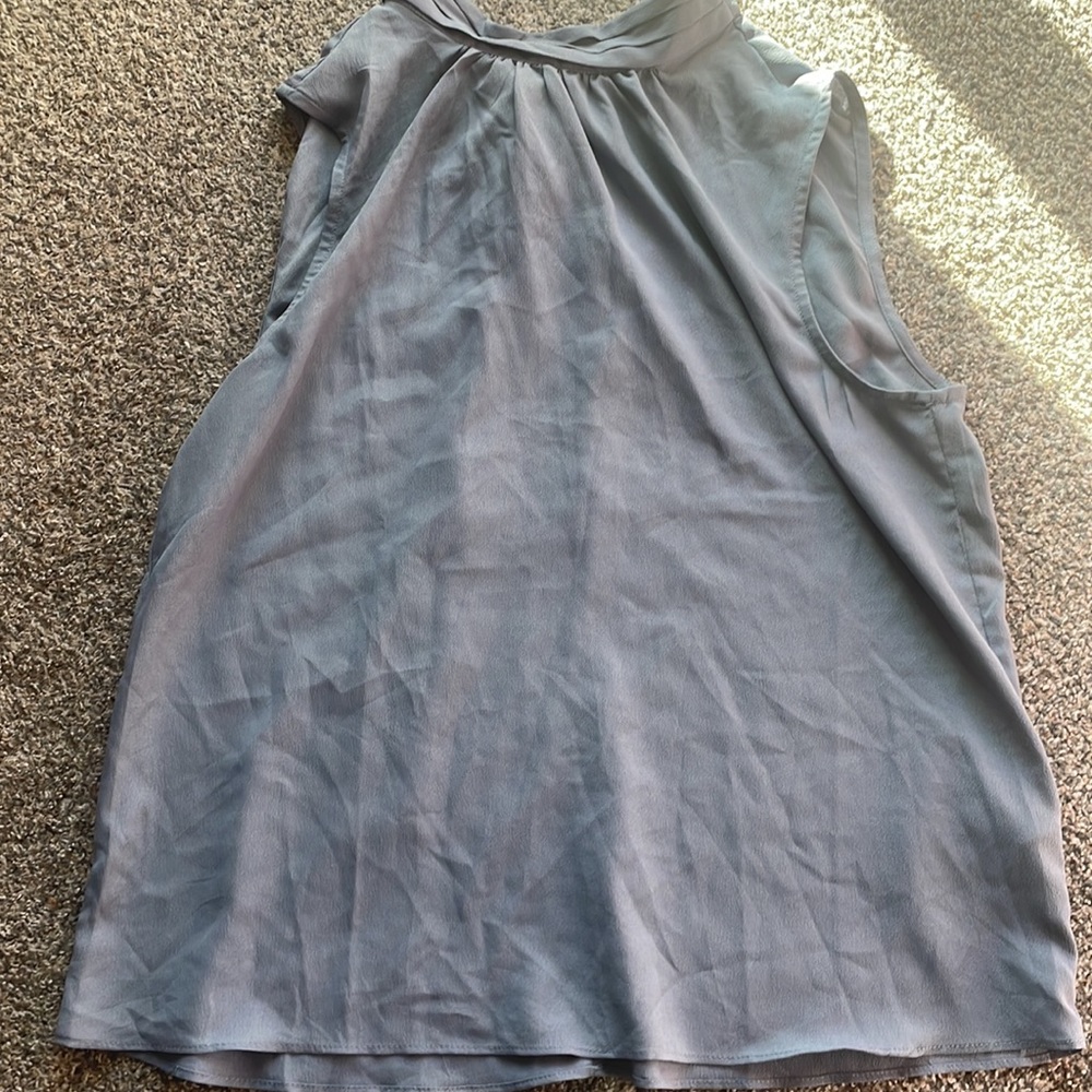 EUC H&M dress shirt Medium